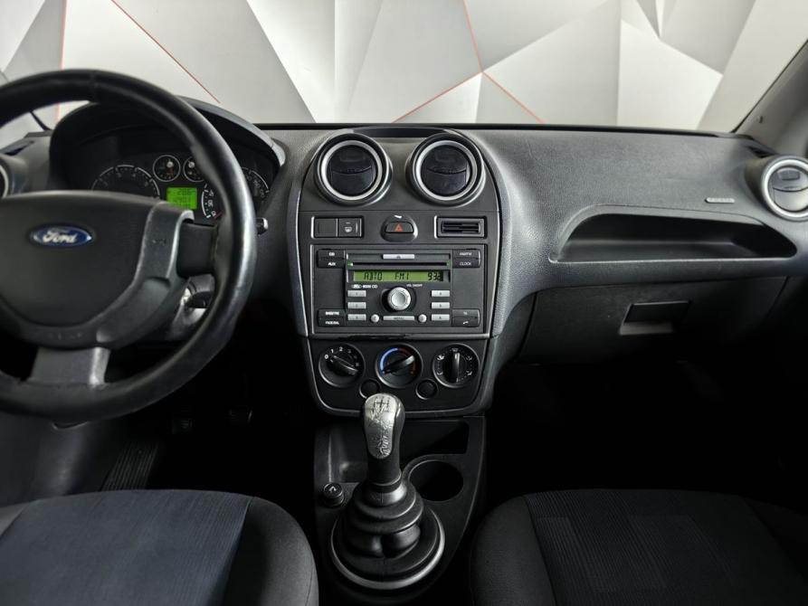 Ford Fiesta Mk5 Москва  - изображение 12