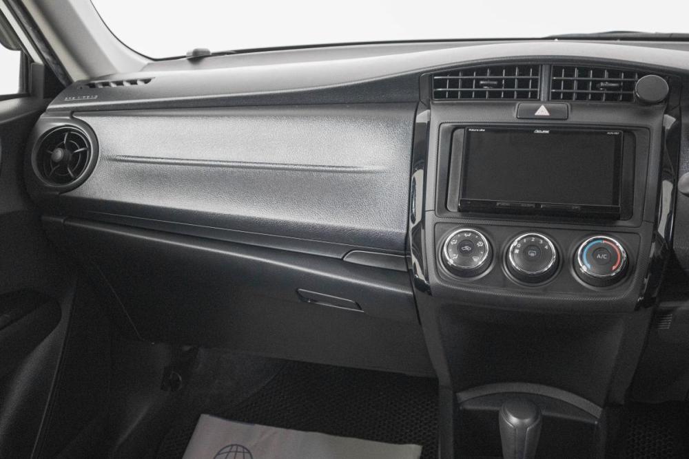 Toyota Corolla XI (E160 E170) Рестайлинг 2 Кемерово  - изображение 13