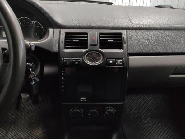 Lada (ВАЗ) Priora I с пробегом 2012 года, цена 350 000 рублей, 256390 км, хэтчбек, Автокод Объявления