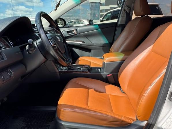 Toyota Camry VII (XV50) Рестайлинг 2 с пробегом 2017 года, цена 2 390 000 рублей, 160892 км, седан, Автокод Объявления