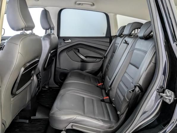 Ford Kuga II Рестайлинг с пробегом 2017 года, цена 1 675 000 рублей, 89000 км, внедорожник, Автокод Объявления