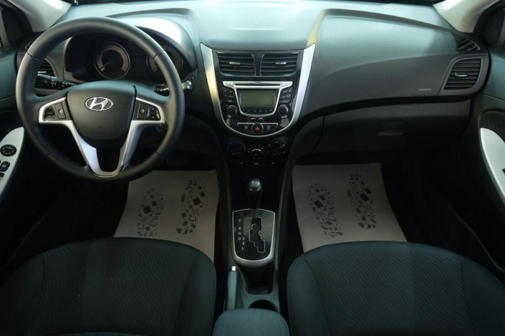 Hyundai Solaris I Омск  - изображение 14