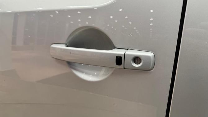 Nissan Pathfinder III Рестайлинг с пробегом 2012 года, цена 1 440 000 рублей, 241834 км, внедорожник, Автокод Объявления