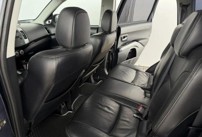 Mitsubishi Outlander II с пробегом 2007 года, цена 885 000 рублей, 204846 км, внедорожник, Автокод Объявления