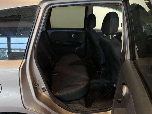 Nissan Note I Рестайлинг с пробегом 2011 года, цена 530 000 рублей, 261223 км, хэтчбек, Автокод Объявления