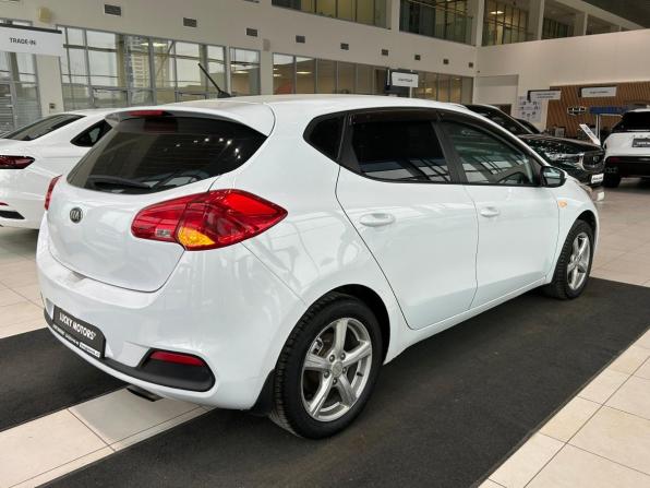 Kia Ceed II с пробегом 2012 года, цена 695 000 рублей, 193438 км, хэтчбек, Автокод Объявления
