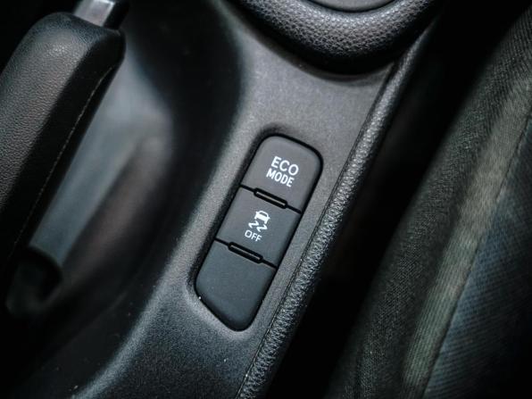 Toyota Yaris IV с пробегом 2021 года, цена 1 130 000 рублей, 89328 км, хэтчбек, Автокод Объявления
