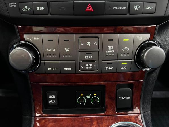 Toyota Highlander II (XU40) Рестайлинг с пробегом 2010 года, цена 2 190 000 рублей, 102444 км, внедорожник, Автокод Объявления
