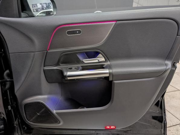 Mercedes-Benz GLA II (H247) с пробегом 2021 года, цена 4 100 000 рублей, 52046 км, внедорожник, Автокод Объявления