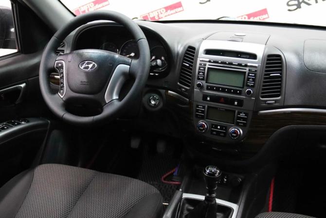 Hyundai Santa Fe II с пробегом 2010 года, цена 780 850 рублей, 373810 км, внедорожник, Автокод Объявления