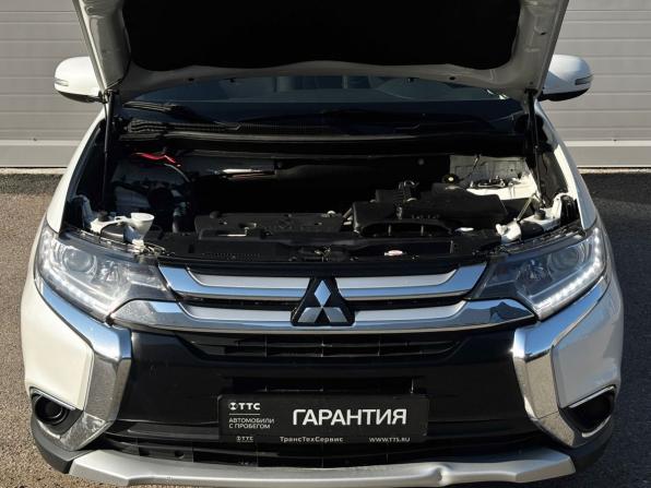 Mitsubishi Outlander III Рестайлинг 2 с пробегом 2016 года, цена 1 640 000 рублей, 181690 км, внедорожник, Автокод Объявления