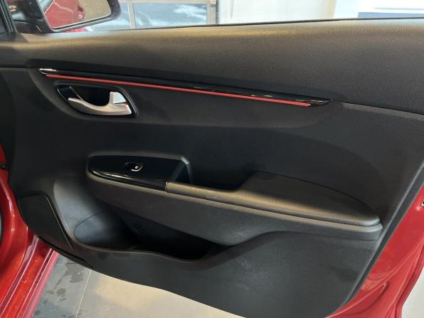 Kia Rio IV с пробегом 2020 года, цена 1 367 000 рублей, 164914 км, седан, Автокод Объявления