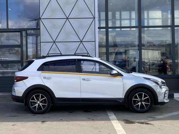 Kia Rio IV Рестайлинг с пробегом 2020 года, цена 1 229 000 рублей, 207605 км, хэтчбек, Автокод Объявления