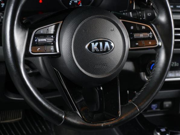 Kia Seltos I с пробегом 2021 года, цена 2 090 000 рублей, 68050 км, внедорожник, Автокод Объявления