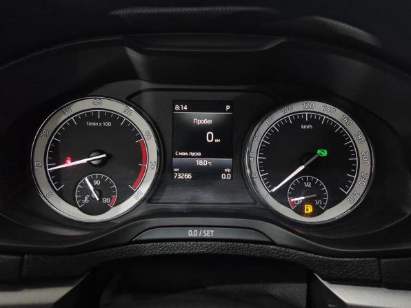 Skoda Karoq I с пробегом 2021 года, цена 2 390 000 рублей, 72957 км, внедорожник, Автокод Объявления