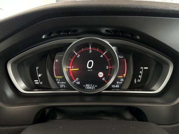 Volvo V40 Cross Country I Рестайлинг с пробегом 2016 года, цена 1 797 000 рублей, 145000 км, хэтчбек, Автокод Объявления