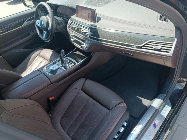 BMW 7 серии VI (G11/G12) Рестайлинг с пробегом 2019 года, цена 5 150 000 рублей, 105297 км, седан, Автокод Объявления