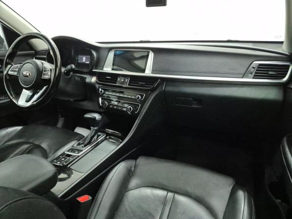 Kia Optima IV с пробегом 2018 года, цена 1 570 000 рублей, 250324 км, седан, Автокод Объявления