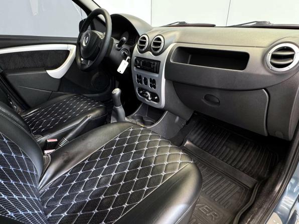 Renault Logan I Рестайлинг с пробегом 2010 года, цена 530 000 рублей, 192233 км, седан, Автокод Объявления