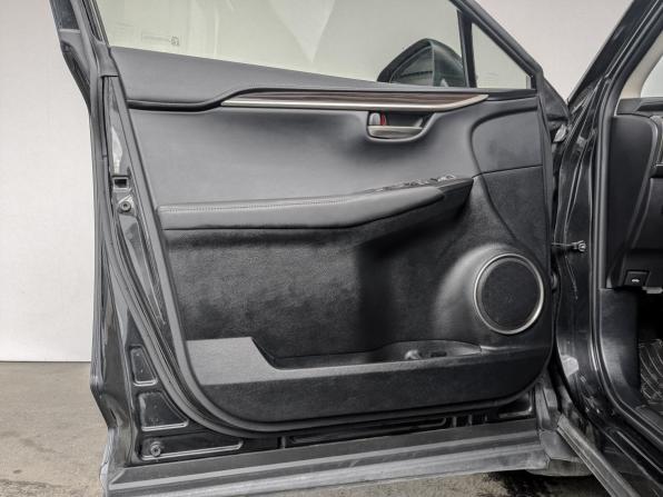 Lexus NX I Рестайлинг с пробегом 2021 года, цена 4 190 000 рублей, 30236 км, внедорожник, Автокод Объявления