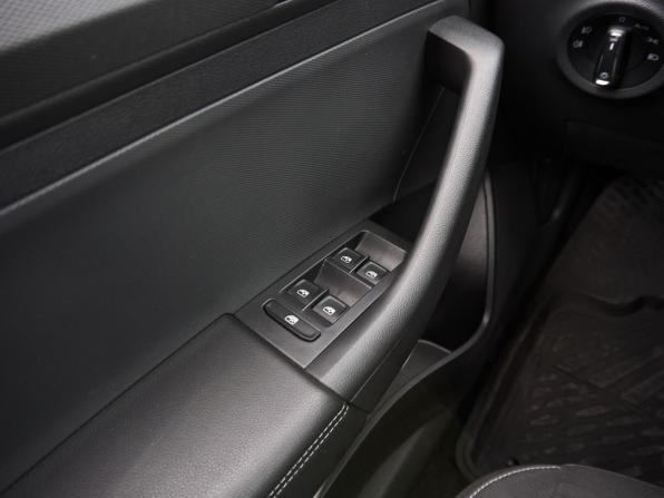 Skoda Rapid II с пробегом 2021 года, цена 1 975 000 рублей, 22132 км, лифтбек, Автокод Объявления
