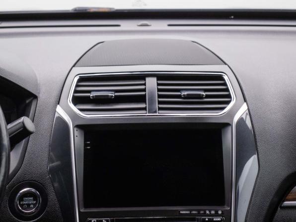 Ford Explorer V Рестайлинг с пробегом 2016 года, цена 2 195 000 рублей, 229283 км, внедорожник, Автокод Объявления