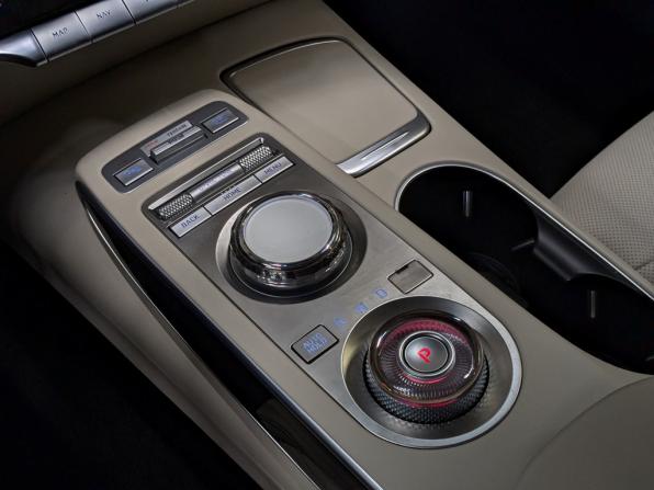 Genesis GV70 I с пробегом 2021 года, цена 4 550 000 рублей, 44302 км, внедорожник, Автокод Объявления