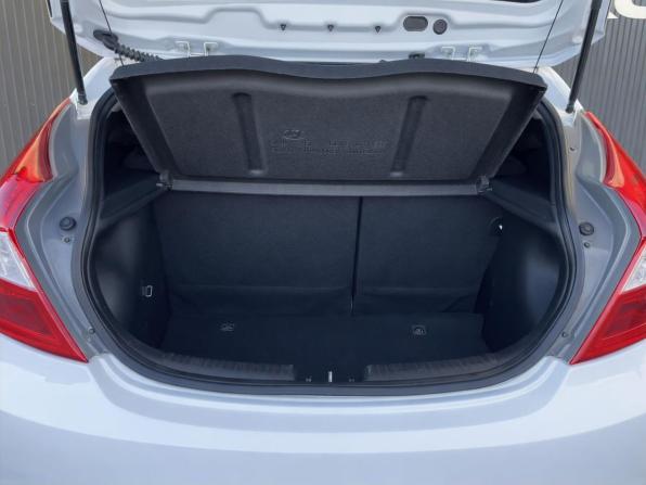 Hyundai Solaris I с пробегом 2014 года, цена 847 000 рублей, 98410 км, хэтчбек, Автокод Объявления