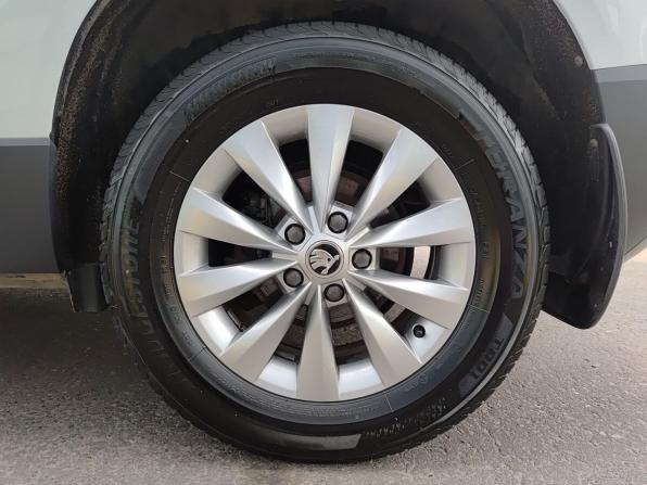 Skoda Karoq I с пробегом 2021 года, цена 2 444 000 рублей, 71380 км, внедорожник, Автокод Объявления