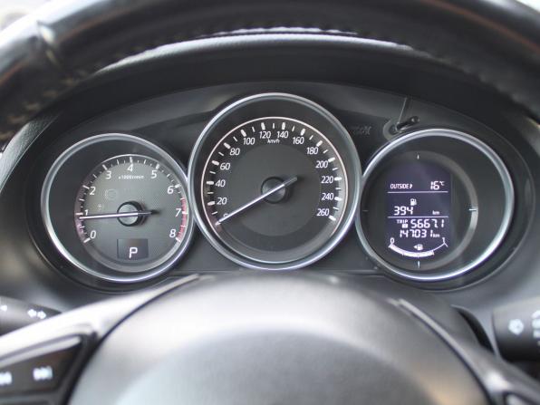 Mazda 6 III (GJ) Рестайлинг с пробегом 2015 года, цена 1 599 000 рублей, 147000 км, седан, Автокод Объявления