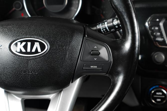 Kia Rio III с пробегом 2013 года, цена 749 000 рублей, 163000 км, хэтчбек, Автокод Объявления