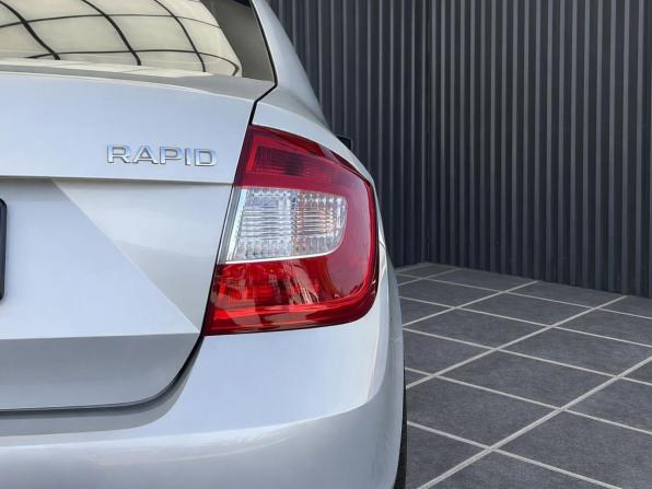 Skoda Rapid I с пробегом 2016 года, цена 937 000 рублей, 148560 км, лифтбек, Автокод Объявления