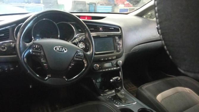 Kia Ceed II Рестайлинг с пробегом 2017 года, цена 1 539 000 рублей, 87336 км, хэтчбек, Автокод Объявления