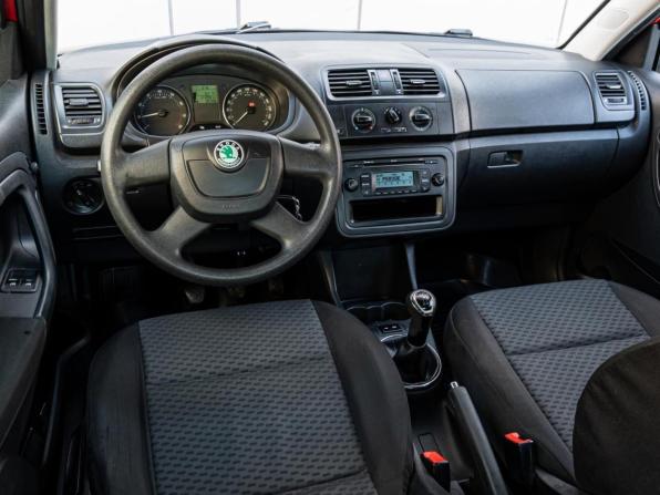 Skoda Fabia II Рестайлинг с пробегом 2012 года, цена 490 000 рублей, 212931 км, хэтчбек, Автокод Объявления