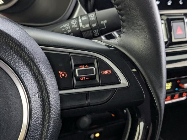 Suzuki Fronx с пробегом 2024 года, цена 1 990 000 рублей, 31400 км, внедорожник, Автокод Объявления