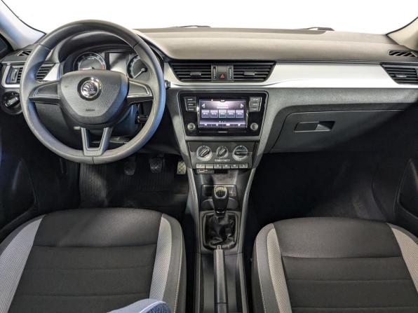 Skoda Rapid I Рестайлинг с пробегом 2019 года, цена 1 364 500 рублей, 90000 км, лифтбек, Автокод Объявления