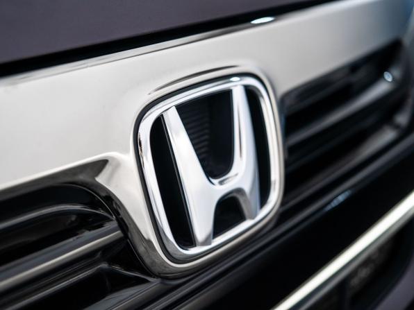 Honda N-WGN I Рестайлинг с пробегом 2017 года, цена 885 000 рублей, 105899 км, хэтчбек, Автокод Объявления