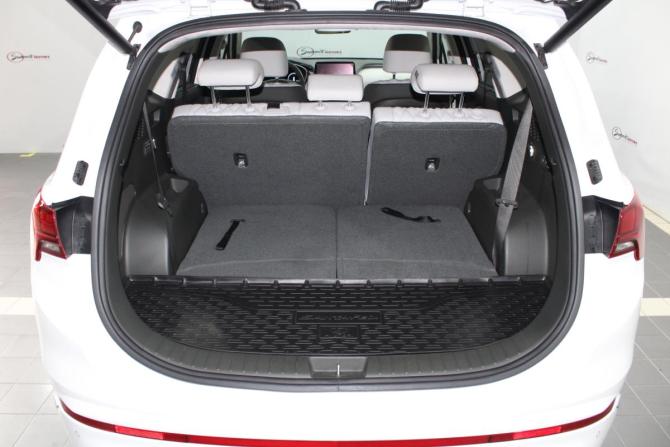 Hyundai Santa Fe IV Рестайлинг с пробегом 2021 года, цена 4 700 000 рублей, 10000 км, внедорожник, Автокод Объявления