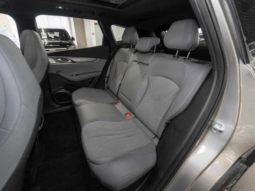 Geely Galaxy M7 Москва  - изображение 14
