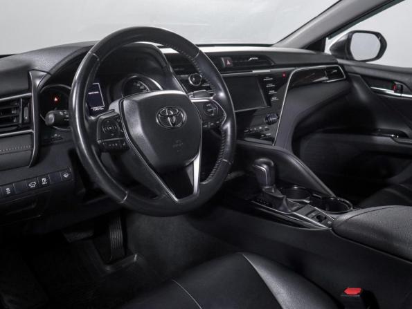 Toyota Camry VIII (XV70) с пробегом 2019 года, цена 2 253 000 рублей, 154515 км, седан, Автокод Объявления