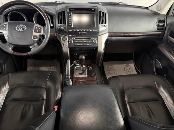 Toyota Land Cruiser 200 Series с пробегом 2011 года, цена 3 149 000 рублей, 227520 км, внедорожник, Автокод Объявления
