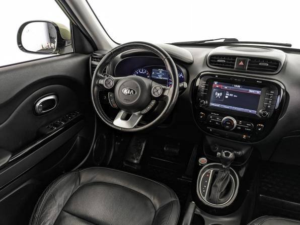 Kia Soul II Рестайлинг с пробегом 2017 года, цена 1 495 000 рублей, 107053 км, хэтчбек, Автокод Объявления