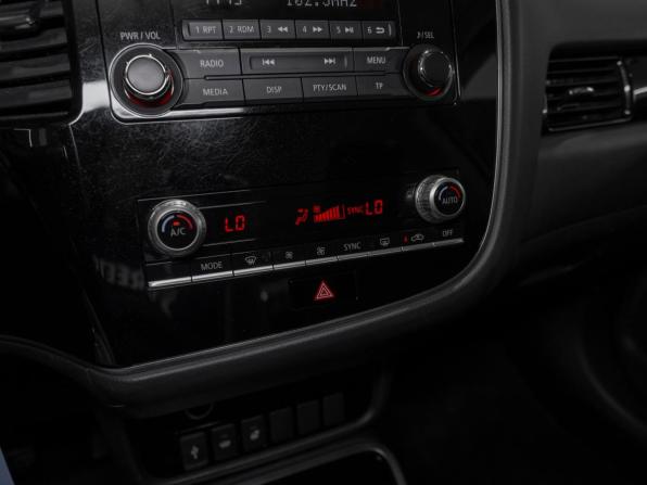 Mitsubishi Outlander III Рестайлинг 3 с пробегом 2021 года, цена 2 645 000 рублей, 47360 км, внедорожник, Автокод Объявления