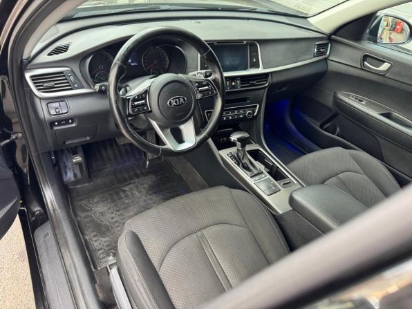 Kia Optima IV Рестайлинг с пробегом 2019 года, цена 1 539 000 рублей, 133617 км, седан, Автокод Объявления