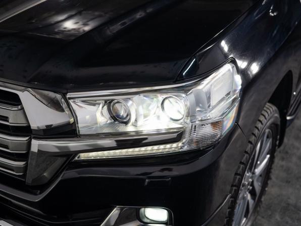 Toyota Land Cruiser 200 Series Рестайлинг 2 с пробегом 2016 года, цена 5 596 000 рублей, 194429 км, внедорожник, Автокод Объявления