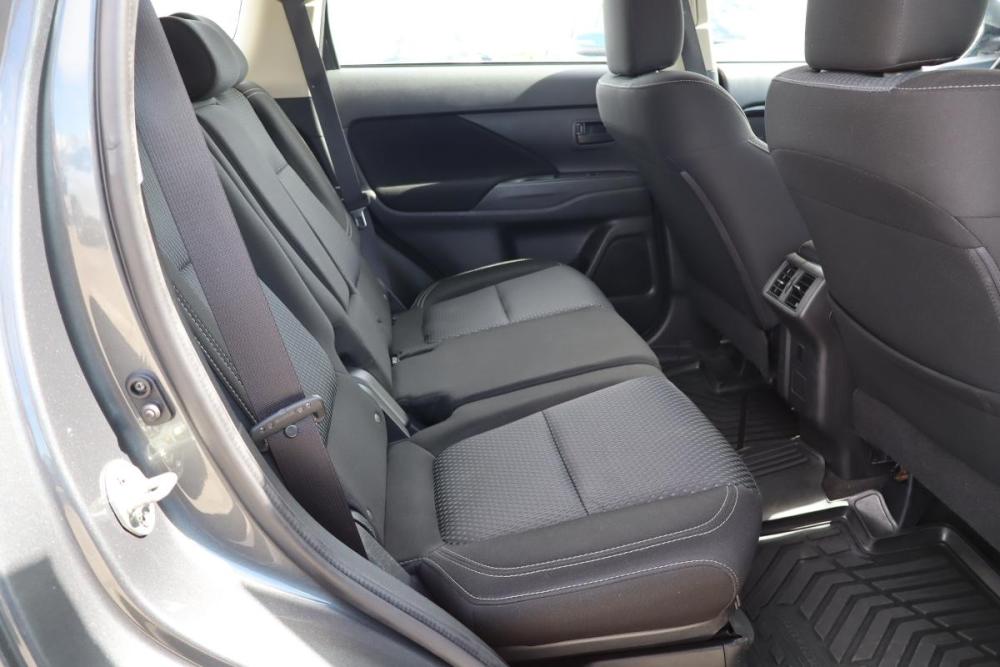 Mitsubishi Outlander III Рестайлинг 3 Санкт-Петербург  - изображение 13