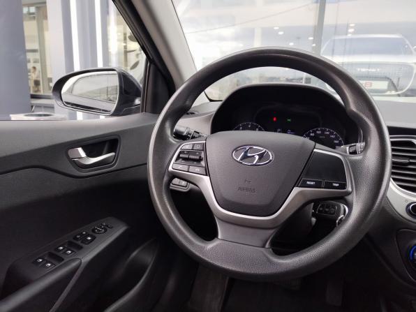 Hyundai Solaris II Рестайлинг с пробегом 2020 года, цена 1 520 000 рублей, 64936 км, седан, Автокод Объявления