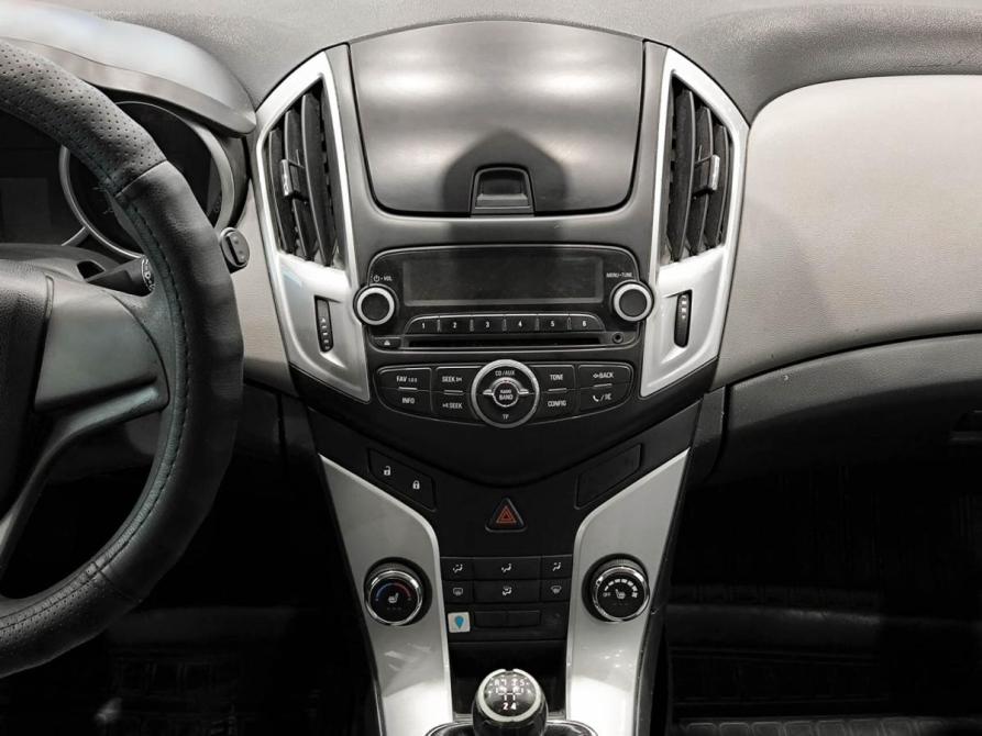 Chevrolet Cruze I Рестайлинг Казань  - изображение 18