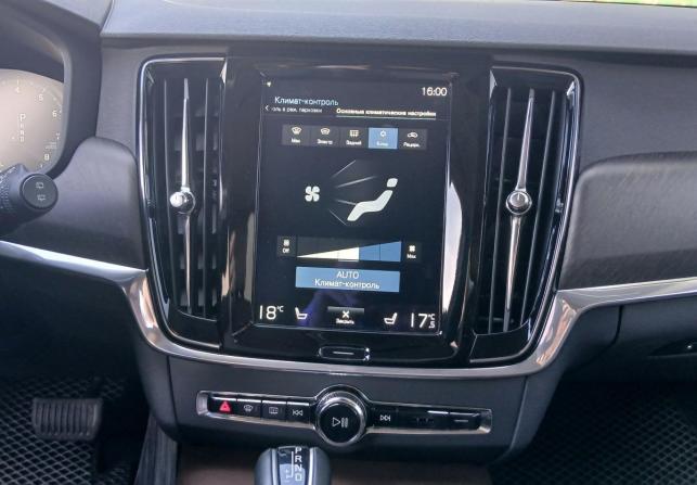 Volvo V90 Cross Country I с пробегом 2017 года, цена 3 334 000 рублей, 92740 км, универсал, Автокод Объявления