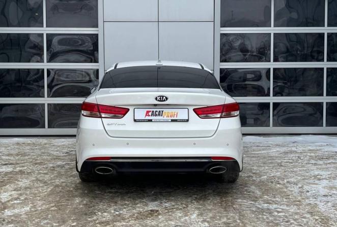 Kia Optima IV с пробегом 2017 года, цена 1 860 000 рублей, 166556 км, седан, Автокод Объявления